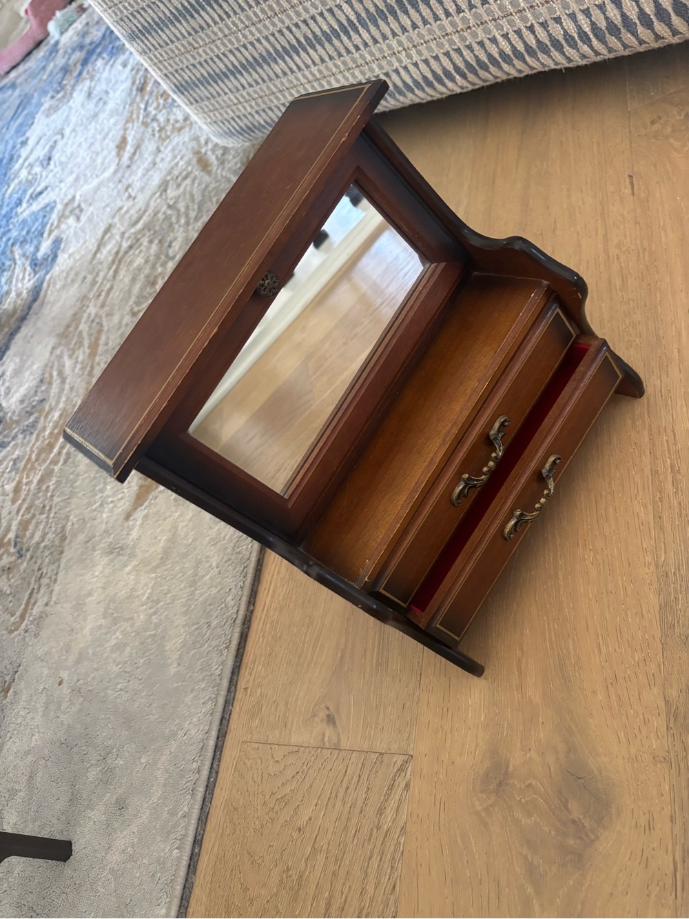 Vintage Wood Jewelry Box with Mirror and Drawers and Music - Brown